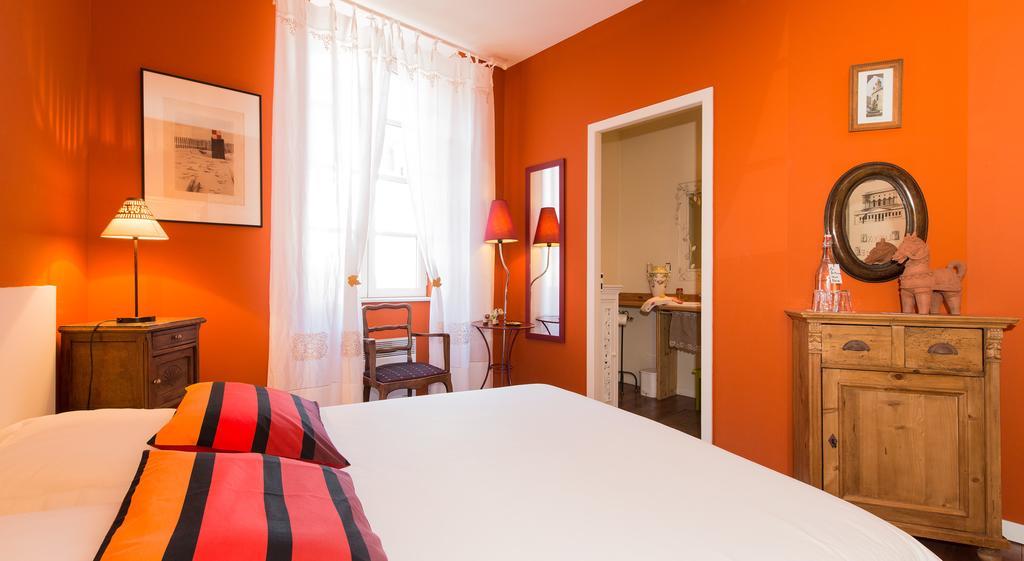 Bed and Breakfast Les Petites Vosges Баньер-де-Бигор Номер фото